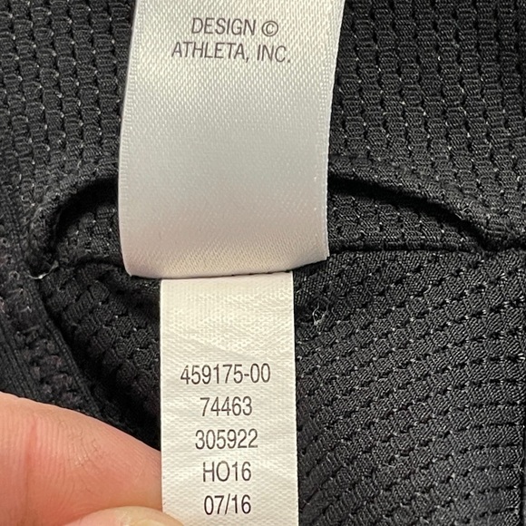 ATHLETA Activewear Mind Over Mat Bra Black Strappy Crisscross Padded XS #459175 - Picture 8 of 11